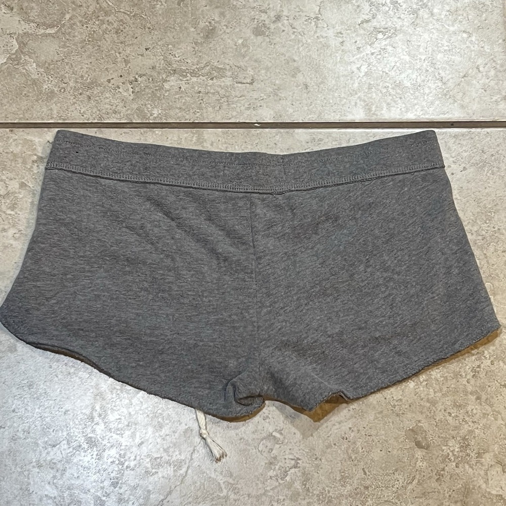 Hollister Y2K, Booty Shorts, Low Rise Mini Shorts, Gray Drawstring,Size S 2000s - Picture 6 of 9